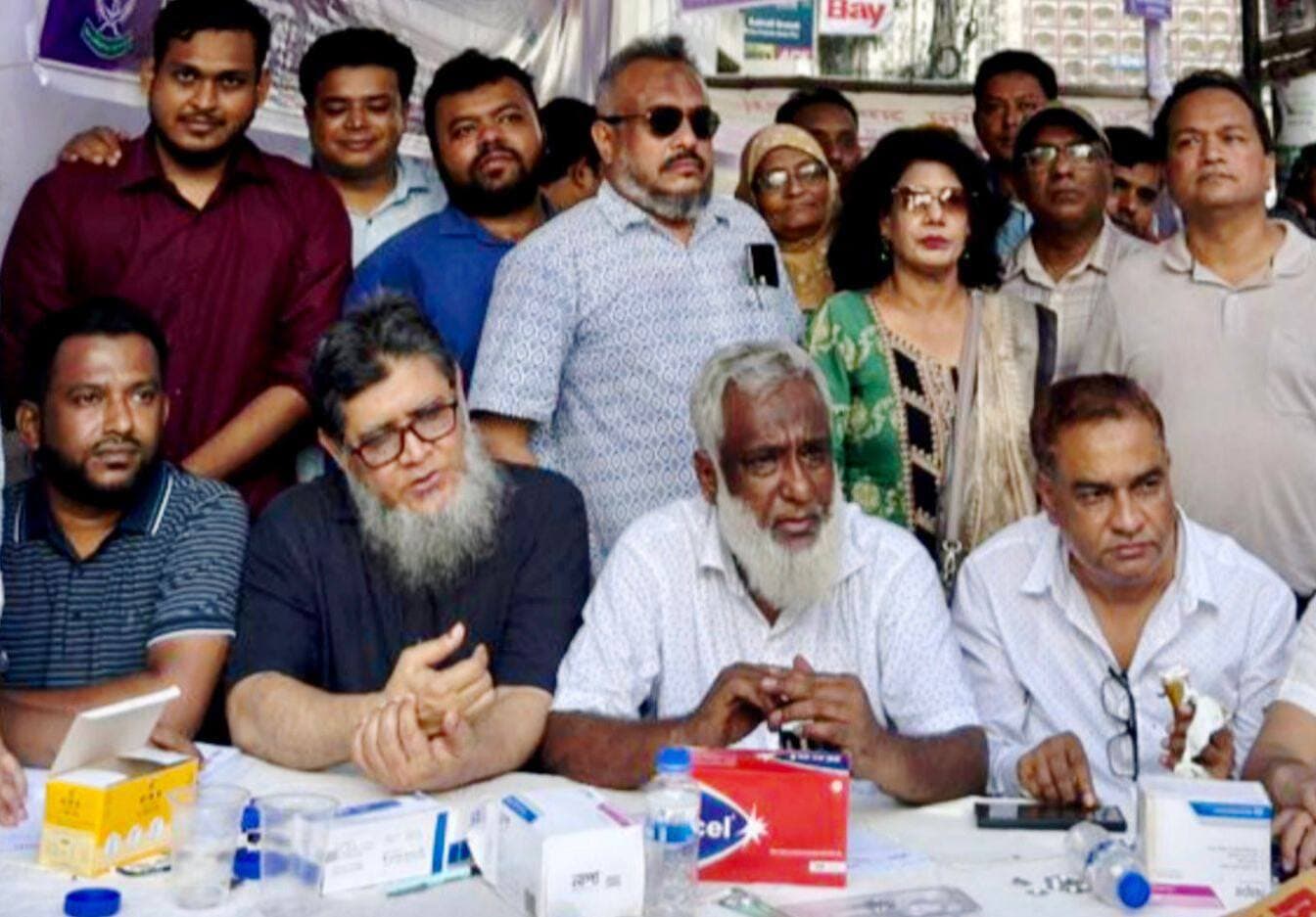 DAB's humanitarian initiative at the rally to establish political rights for youth